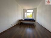 Schlafen - 2 Zimmer Etagenwohnung zur Miete in Chemnitz / Bernsdorf
