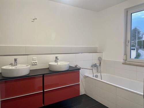 Bad - 1. OG (ohne Schränke) - 