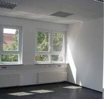 Schorndorf: Einzelbüro in Büroetage (EG) zu vermieten