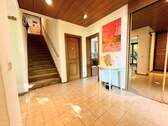 Eingangsbereich & Garderobe - 