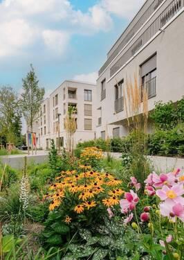 grüne, gepflegte Anlage - Erstbezug! Kompakte 3-Zimmer-Wohnung in 'Landsbergs neuer Seite'