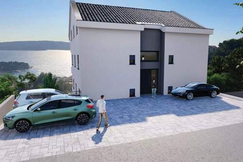 Mehrere gepflegte Parkmöglichkeiten direkt vor dem Wohnhaus - Etagenwohnung mit 50,00 m&sup2; in Trogir zum Kaufen