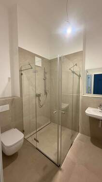 Badezimmer - Terrassenwohnung mit 86,40 m&sup2; in Bamberg zur Miete