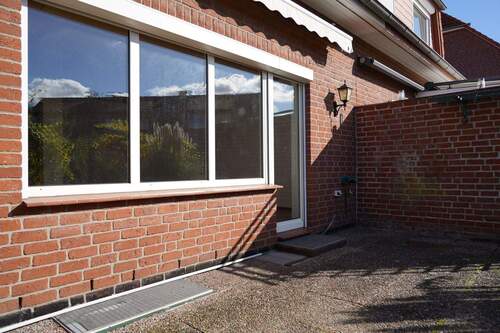 Südterrasse mit Markise - 