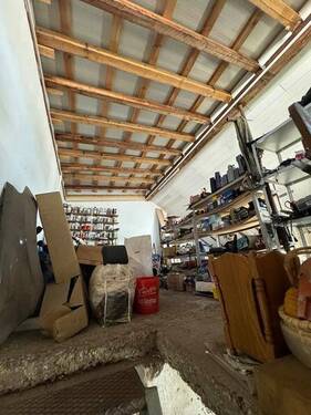 9 Lagerraum auf Garage - 6 Zimmer Einfamilienhaus in Schindhard