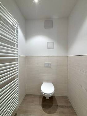 WC - 