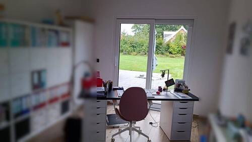 Büro 1 - 