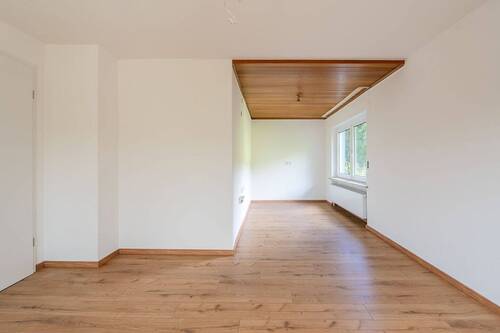18326 Küche Haupthaus - 5 Zimmer Einfamilienhaus in Pomster