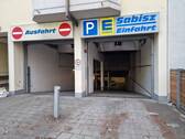 Einfahrt Passauer Strasse 36 - Garage, Stellplatz in München zum Kaufen