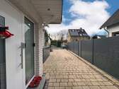 Auffahrt - 6 Zimmer Einfamilienhaus in Düsseldorf