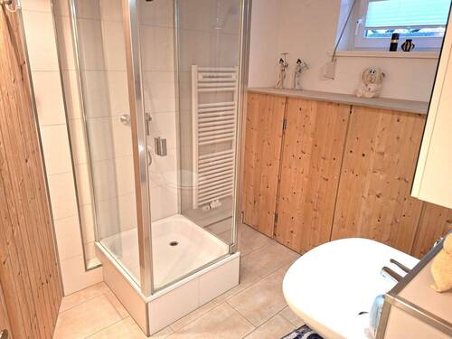 Dusche im Saunabereich im Untergeschoss - 