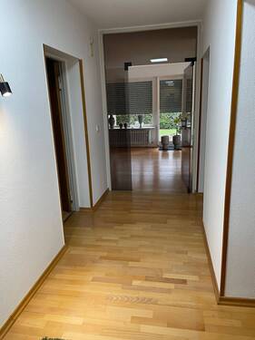 Diele Erdgeschoss Wohnung.JPG - 