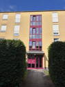 Ansicht mit Haustür - 4 Raum Wohnung mit Balkon in unmittelbarer Nähe zum Kulkwitzer See