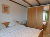 FB10-2 Hauptschlafzimmer - 