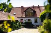 Rückseite und Innenhof - Einfamilienhaus mit 250,00 m² in Fehrbellin-Langen zum Kaufen
