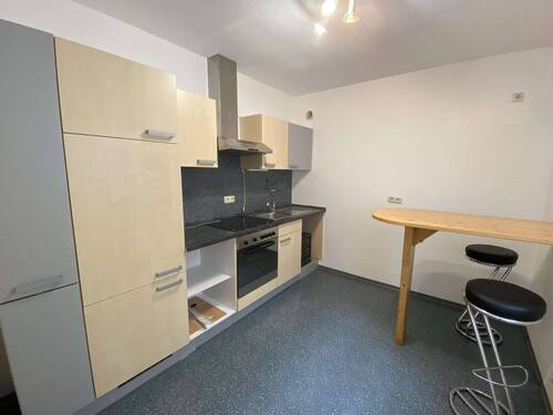 Küche - 2 Zimmer Etagenwohnung zur Miete in Hausen