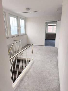 IMG_20251104_123655~2.jpg - 