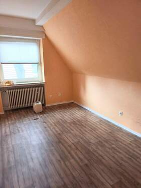 IMG_20251104_123718~2.jpg - 