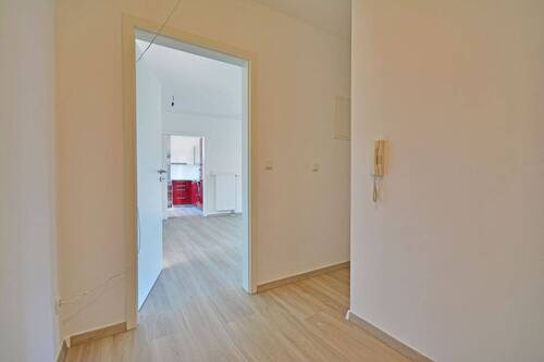 Diele - 2 Zimmer Etagenwohnung in Neumarkt