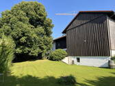 Garten und Scheune - 