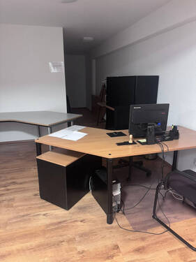 Geschäftsitz/Arbeitsplatz - Büro zur Miete in Leverkusen