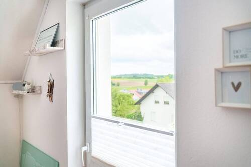 Dachgeschoss Fensterblick - 