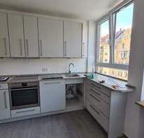 Sanierte 4-Zimmer-Wohnung mit Balkon in gepflegtem Mehrfamilienhaus | 1-A Lage - Nürnberg Steinbühl Sanierte 4-Zimmer-Wohnung mit Balkon in gepflegtem Mehrfamilienhaus | 1-A Lage - Nürnberg Steinbühl