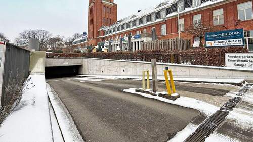 Zufahrt - Garage, Stellplatz zum Kaufen in Hamburg