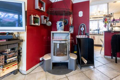 Schwedenofen - 5 Zimmer Doppelhaushälfte in Brunnthal