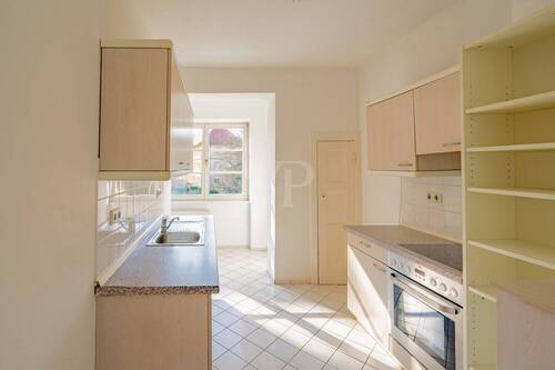 Küche mit Zugang zur Loggia - 