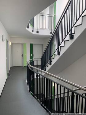 Treppenhaus - 3 Zimmer Etagenwohnung in Dahlwitz-Hoppegarten
