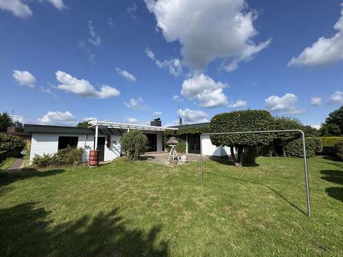 Garten - Einfamilienhaus mit 120,30 m² in Uetersen zum Kaufen