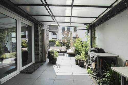 Überdachte Terrasse - 