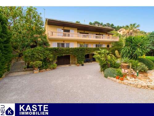 Titel - Rustikales Haus in Urbanización el Vilar zu verkaufen