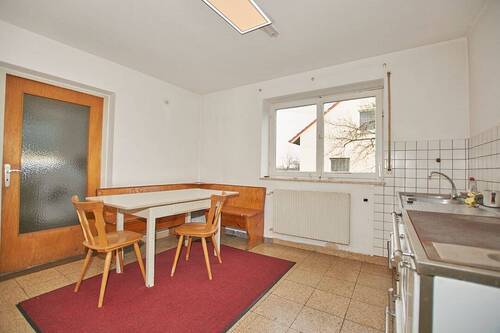 Küche EG - Mehrfamilienhaus, Wohnhaus mit 256,00 m&sup2; in Ehingen (Donau) zum Kaufen