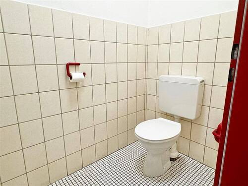 WC - 