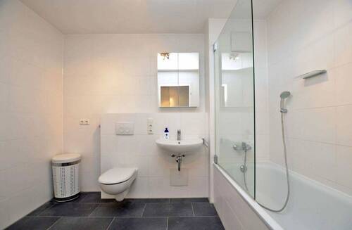 Badezimmer - Etagenwohnung mit 49,50 m² in München zum Kaufen