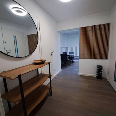 Flur - Einfamilienhaus mit 232,00 m&sup2; in Dormagen zum Kaufen