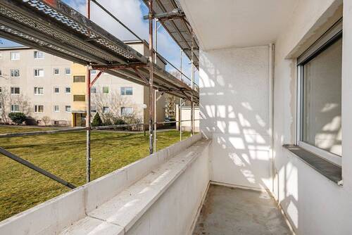 Balkon - Etagenwohnung mit 71,90 m&sup2; in Berlin zum Kaufen