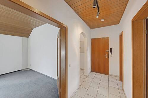 Eingangsbereich - Etagenwohnung mit 66,00 m&sup2; in Dortmund zum Kaufen