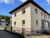 Straßenansicht - Mehrfamilienhaus, Wohnhaus mit 192,00 m² in Wallenfels zum Kaufen