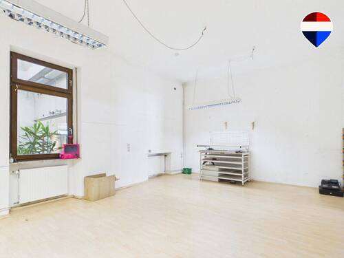 REMAX Immobilien Delux Haus in Merzig zu verkaufen - 1 Zimmer Mehrfamilienhaus, Wohnhaus in Merzig
