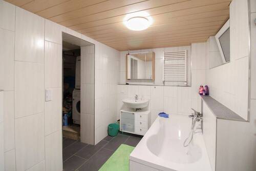 UG Badezimmer - 