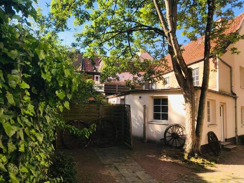 Blick auf die Dachterrasse - 2 Zimmer Etagenwohnung zur Miete in Celle