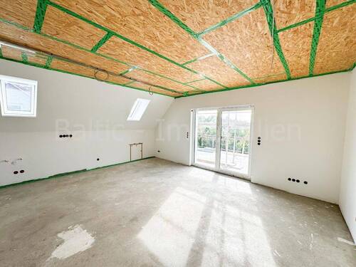 Wohnzimmer mit Küchenseite - 