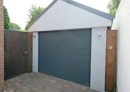Garage - 5 Zimmer Einfamilienhaus in Viersen