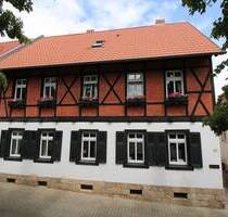 Hochwertig zum luxuriösen Einfamilienhaus umgebaut, mit Einliegerwohnung im Dachgeschoss ! - Ballenstedt