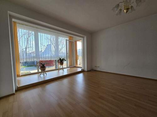 K10 WE-1.OG rechts Loggia - 3 Zimmer Etagenwohnung in Dresden