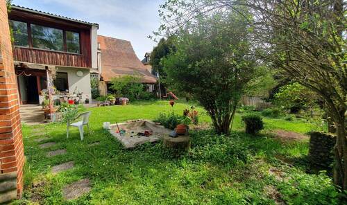 Wohnhaus/Scheune, Gartenseite - 