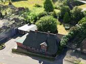 Haus mit geschlossenem Garten - 